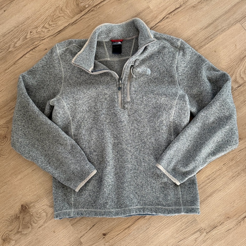 North Face Textured Fleece Quarter Zip